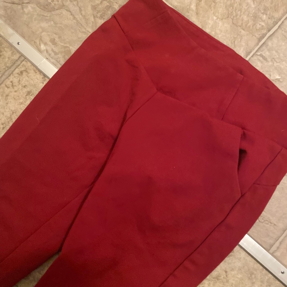 Babaton from aritzia burgundy stretch dress pants